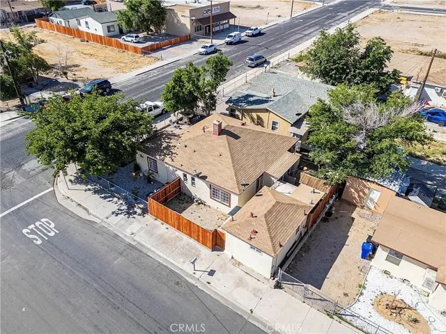 15548 8th, Victorville, California 92395