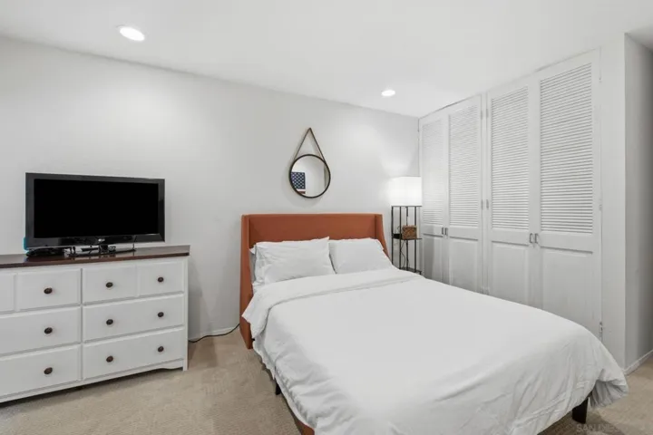 2928 Lawrence, San Diego, California 92106