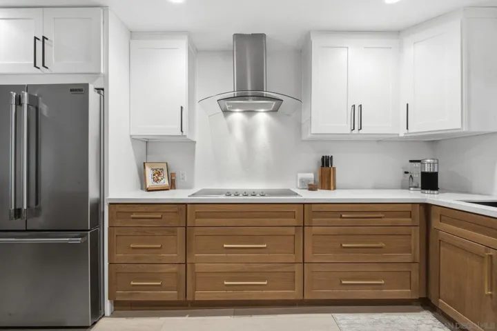 2928 Lawrence, San Diego, California 92106