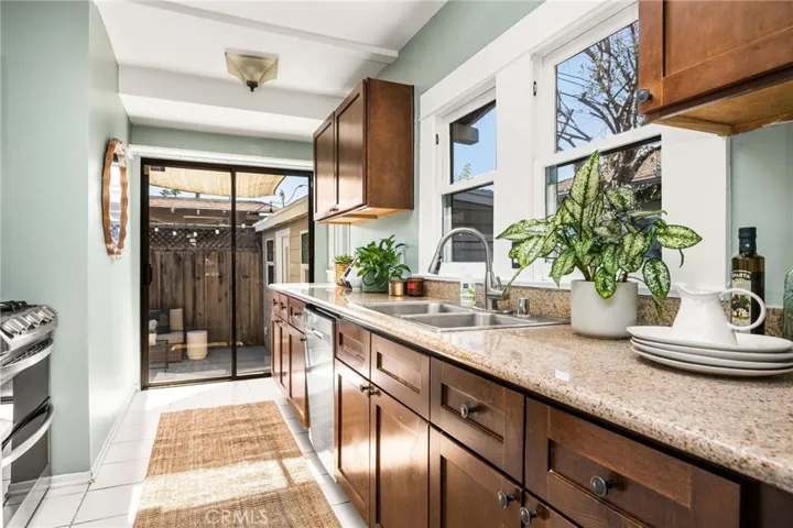 334 N Colorado, Long Beach, California 90814