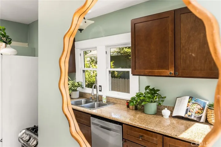 334 N Colorado, Long Beach, California 90814