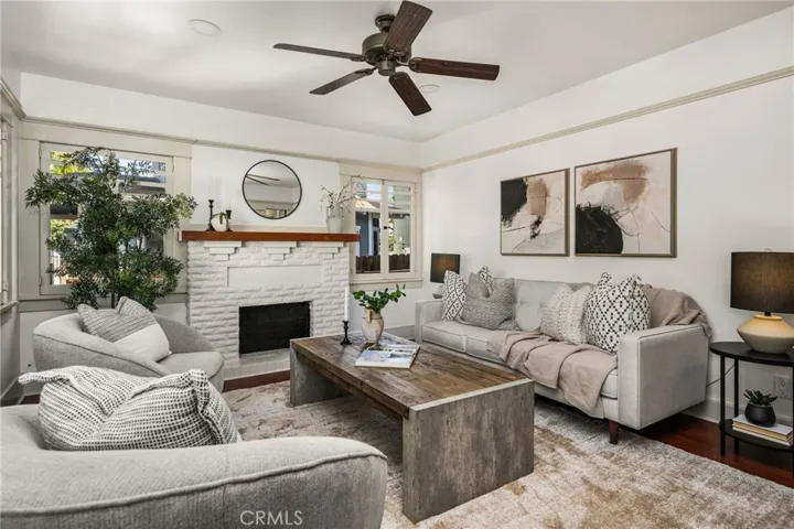 334 N Colorado, Long Beach, California 90814