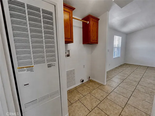 12995 6th 3, Yucaipa, California 92399