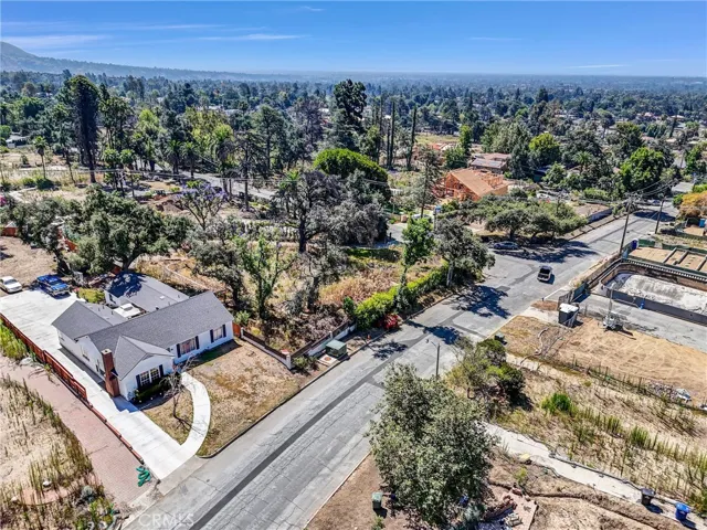 1085 Rubio, Altadena, California 91001