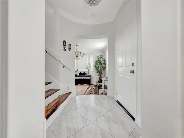 10479 White Rose Lane, San Diego, California 92127