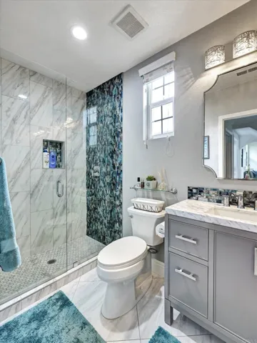 10479 White Rose Lane, San Diego, California 92127