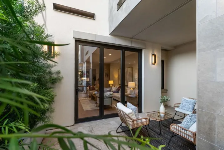 221 Hope Street, Mountain View, California 94041