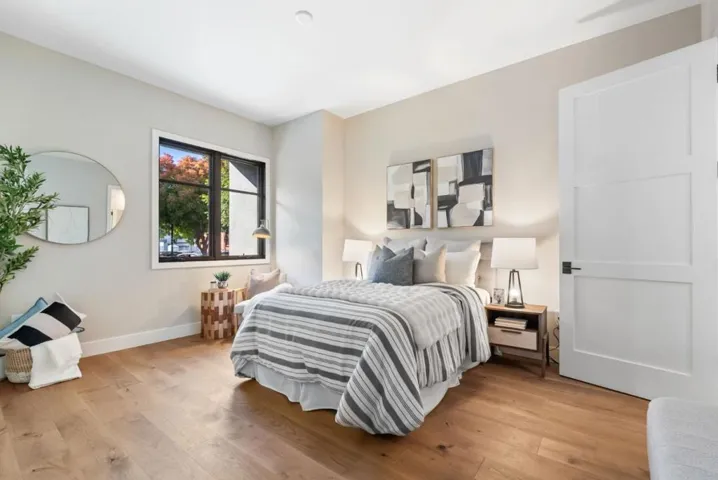 221 Hope Street, Mountain View, California 94041