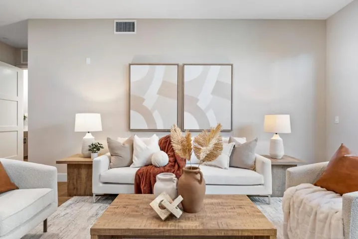 221 Hope Street, Mountain View, California 94041