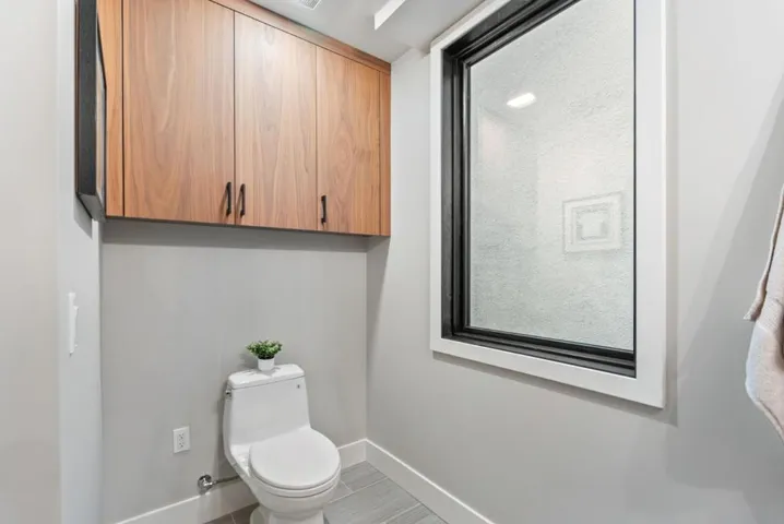 221 Hope Street, Mountain View, California 94041