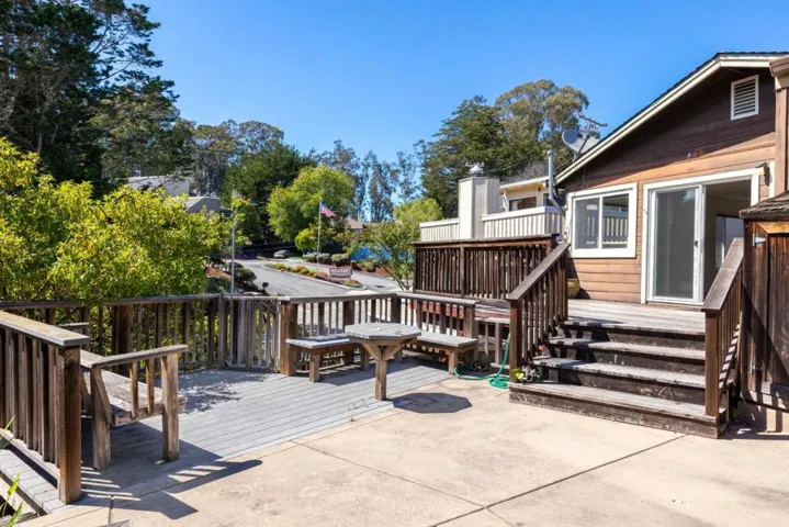 133 Echo Street, Santa Cruz, California 95060