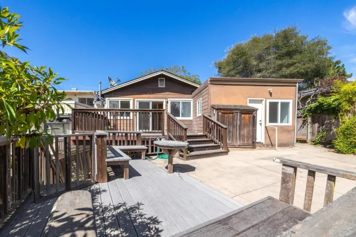 133 Echo Street, Santa Cruz, California 95060