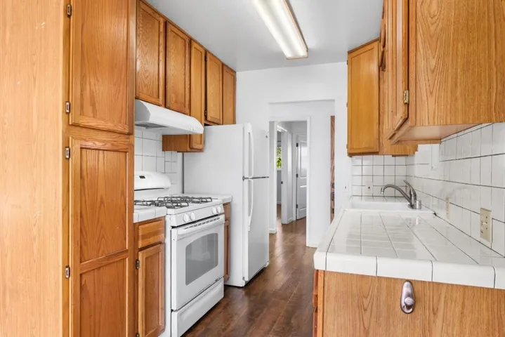 133 Echo Street, Santa Cruz, California 95060