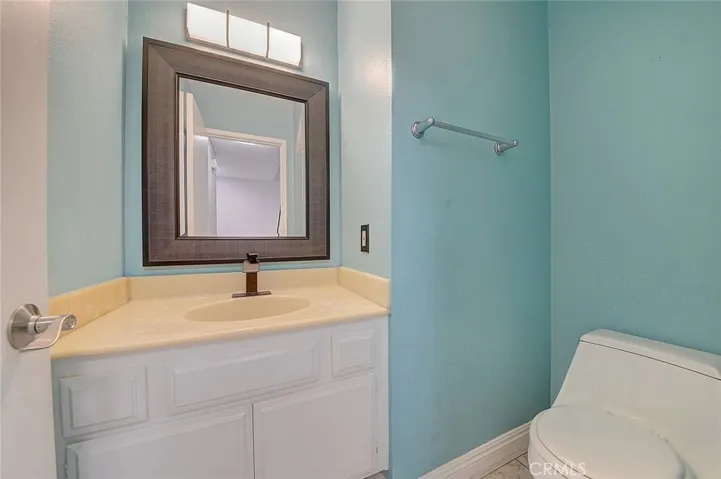 7872 Seabreeze Drive 62, Huntington Beach, California 92648