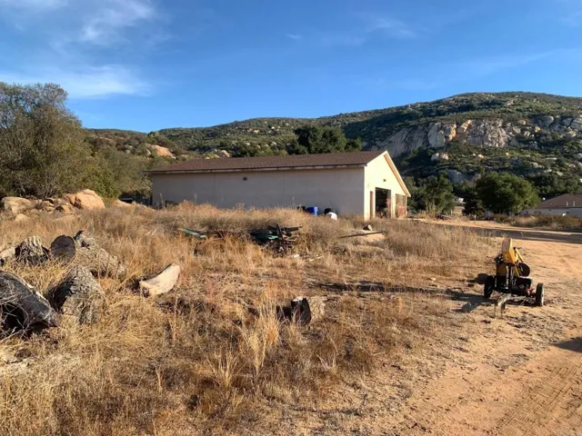 24352 Featherstone Canyon Rd, Lakeside, California 92040