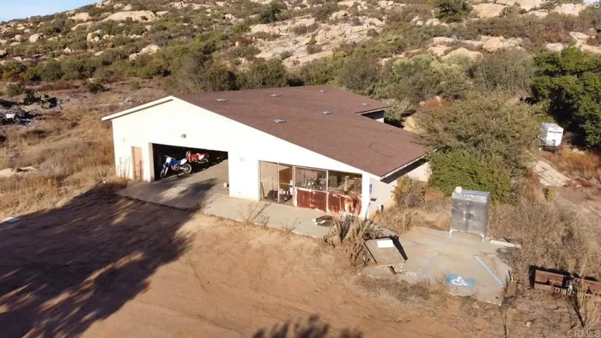 24352 Featherstone Canyon Rd, Lakeside, California 92040