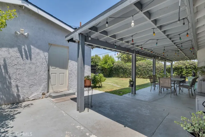 22641 Sherman Way, West Hills, California 91307
