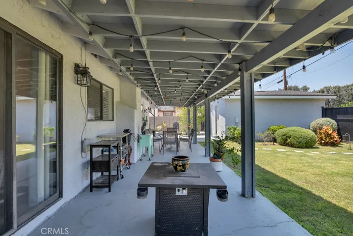 22641 Sherman Way, West Hills, California 91307