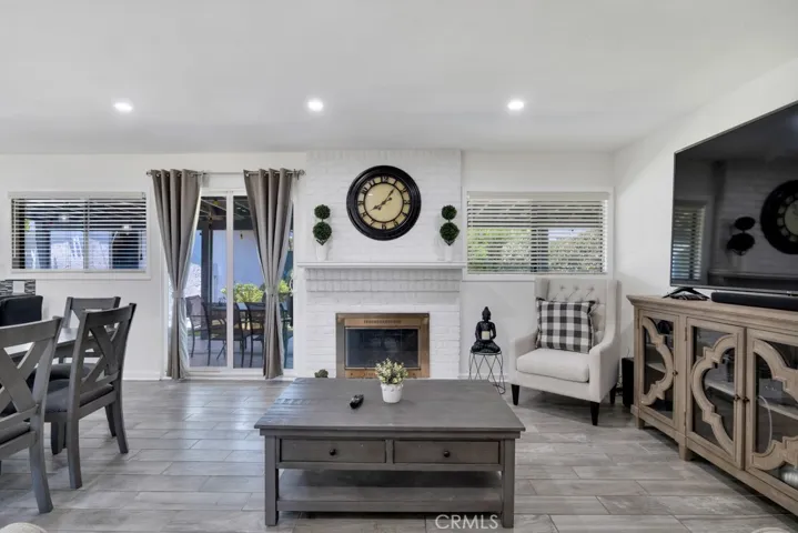 22641 Sherman Way, West Hills, California 91307