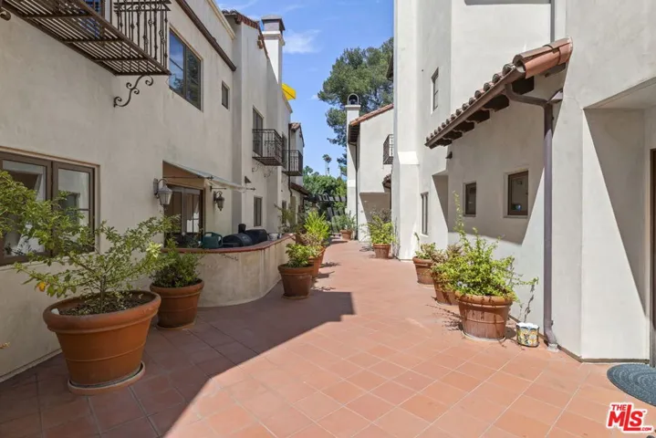 Entrance Court Yard