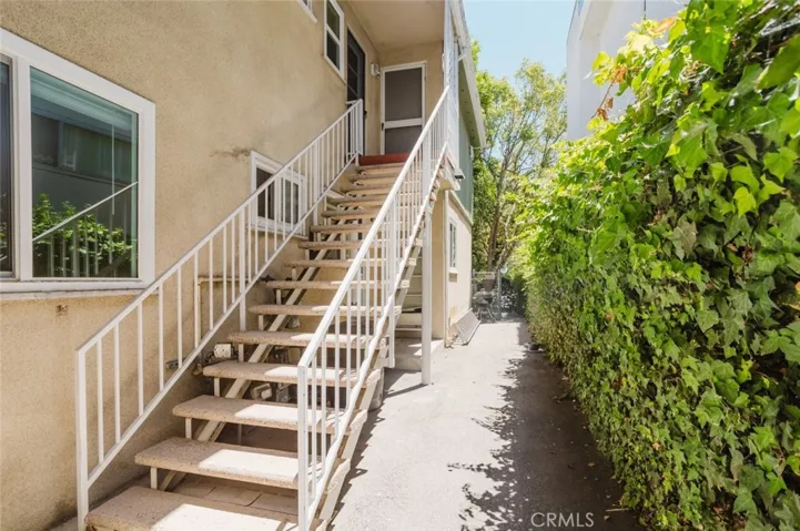 4505 Fulton Avenue B, Sherman Oaks, California 91423