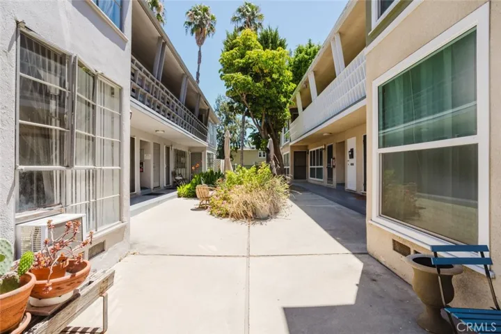 4505 Fulton Avenue B, Sherman Oaks, California 91423