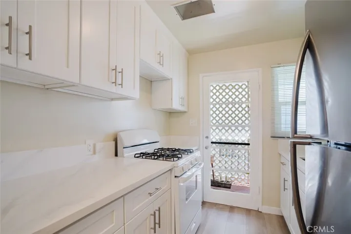 4505 Fulton Avenue B, Sherman Oaks, California 91423