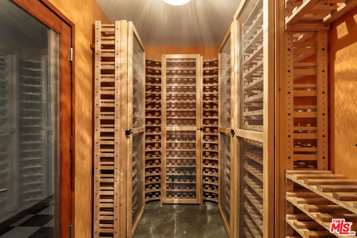 2424 Nichols Canyon Road, Los Angeles, California 90046