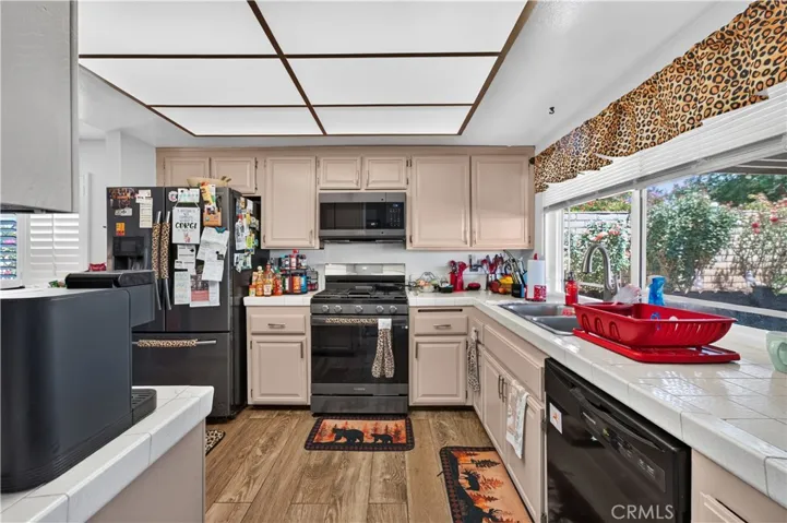 379 Ponderosa Trail, Calimesa, California 92320