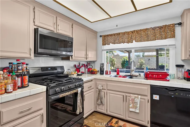 379 Ponderosa Trail, Calimesa, California 92320