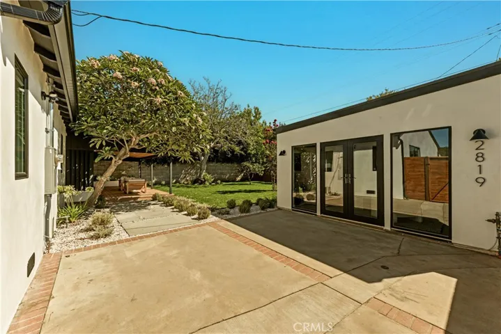 2817 S Barrington, Los Angeles, California 90064