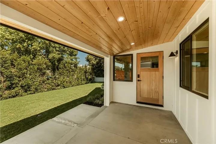 2817 S Barrington, Los Angeles, California 90064