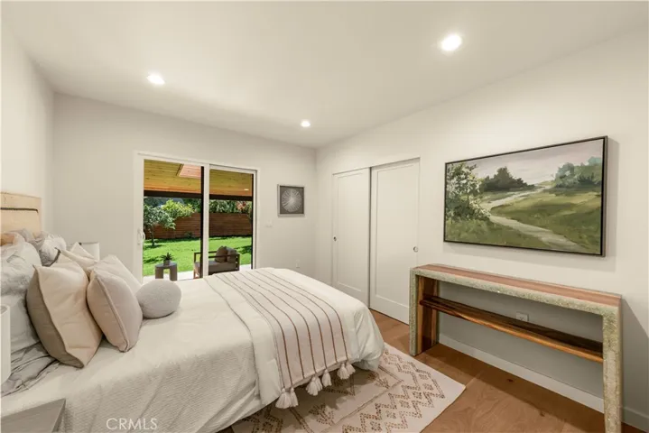2817 S Barrington, Los Angeles, California 90064