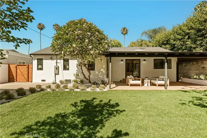 2817 S Barrington, Los Angeles, California 90064