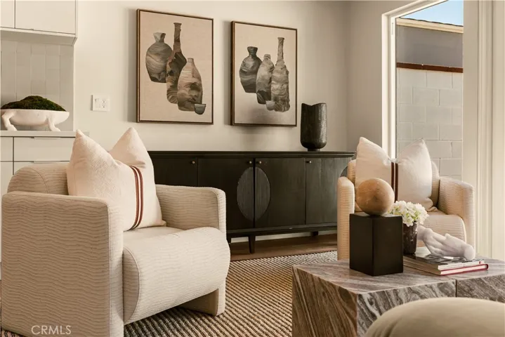 2817 S Barrington, Los Angeles, California 90064