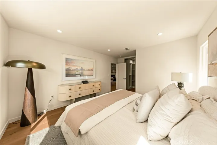 2817 S Barrington, Los Angeles, California 90064