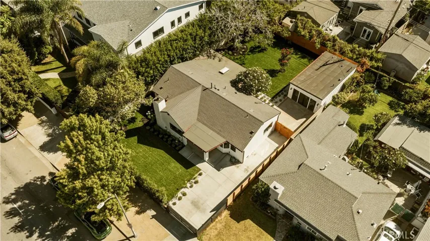 2817 S Barrington, Los Angeles, California 90064