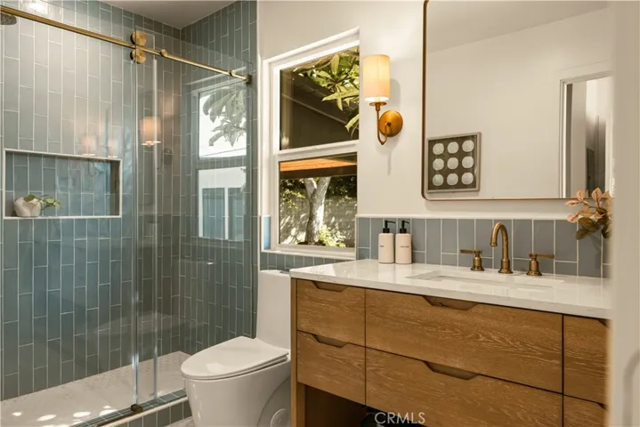 2817 S Barrington, Los Angeles, California 90064