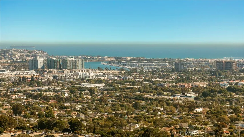 2817 S Barrington, Los Angeles, California 90064