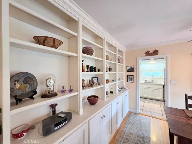 3111 Petaluma, Long Beach, California 90808