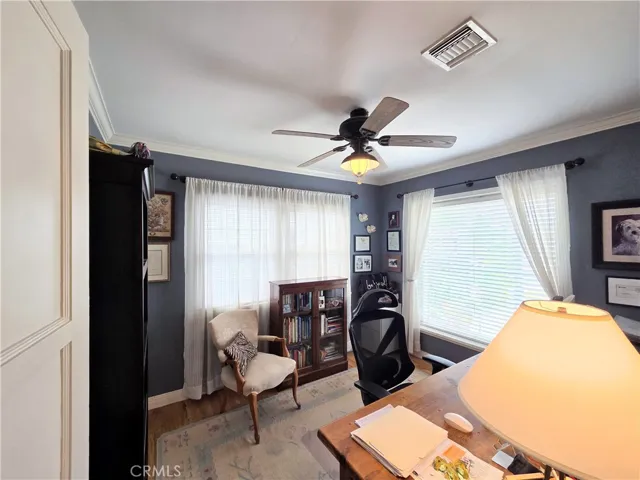 3111 Petaluma, Long Beach, California 90808