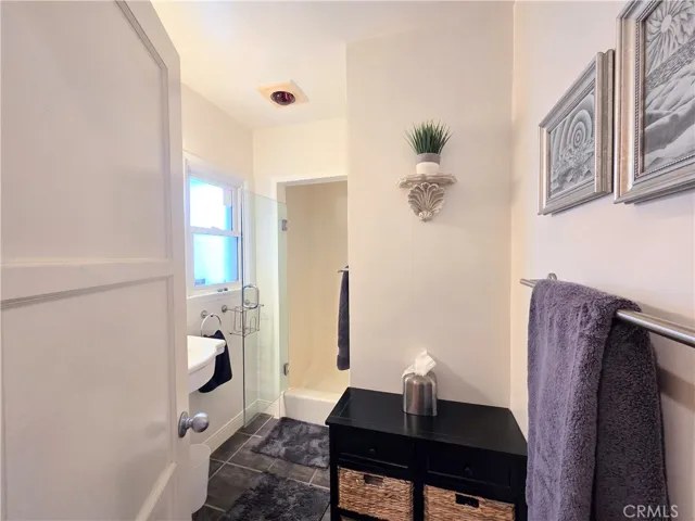 3111 Petaluma, Long Beach, California 90808