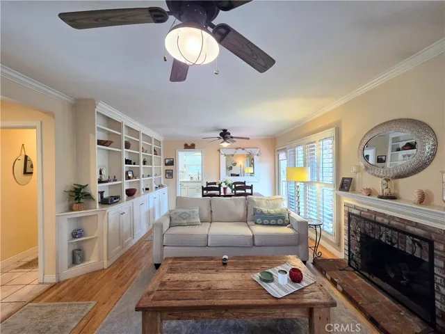 3111 Petaluma, Long Beach, California 90808