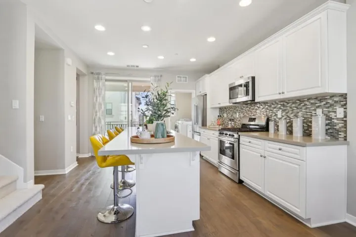 951 Arrowleaf Place, San Jose, California 95131