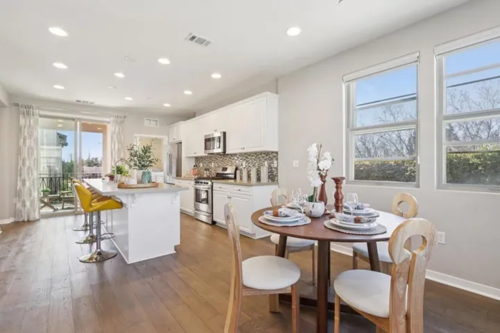951 Arrowleaf Place, San Jose, California 95131