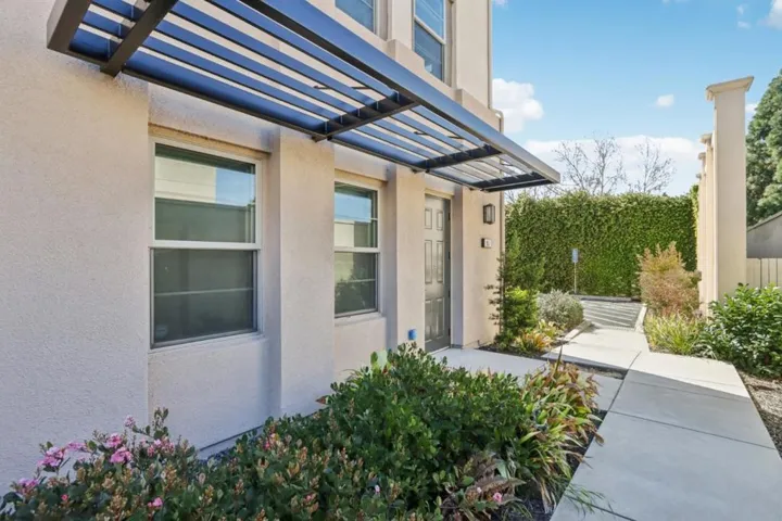 951 Arrowleaf Place, San Jose, California 95131