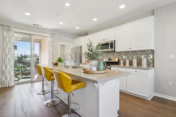 951 Arrowleaf Place, San Jose, California 95131