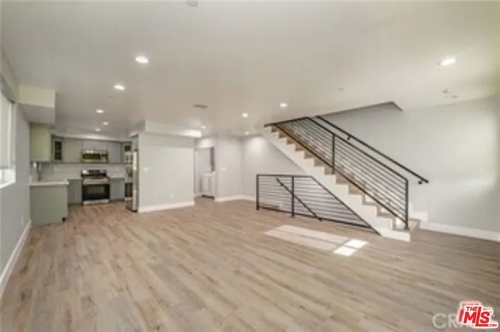 1870 W 20th Street, Los Angeles, California 90007