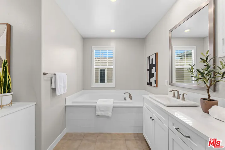 41 Savannah Court, Pomona, California 91766