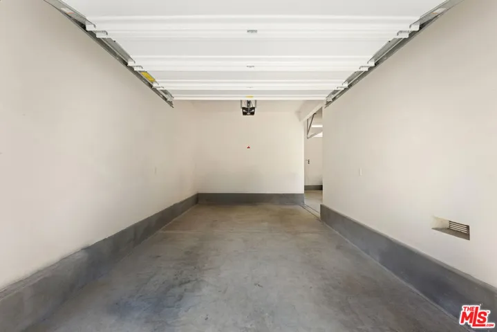 41 Savannah Court, Pomona, California 91766